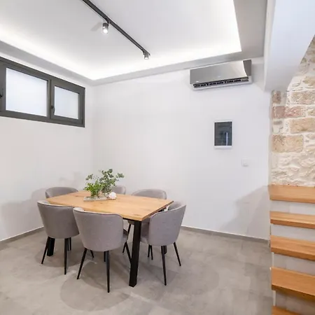 Flor28 Stone House *